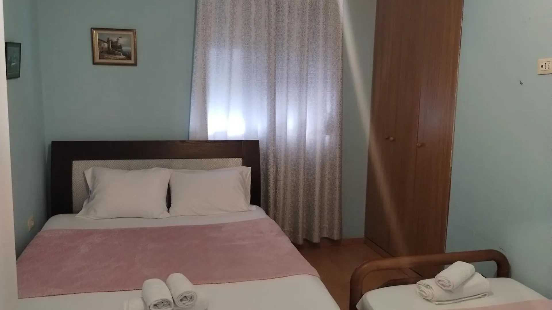 Petrit Apartament Qeparo Apartment